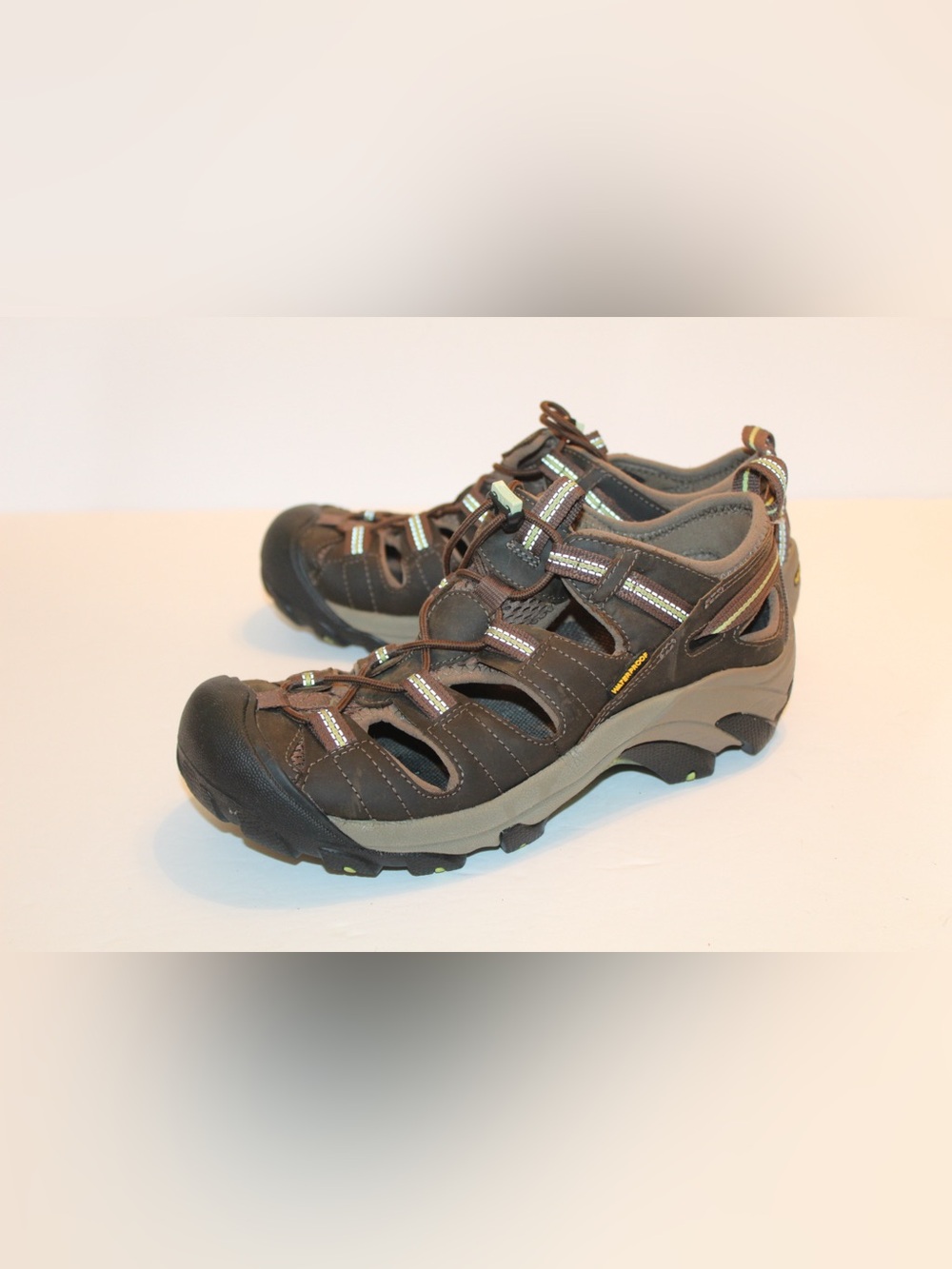 Keen Arroyo II Hybrid Waterproof Hiking Sandals Size Women’s 9
